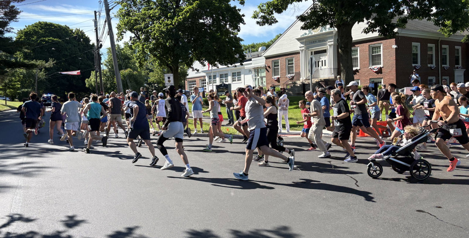 North Reading runners compete at annual Lynnfield 5K road race